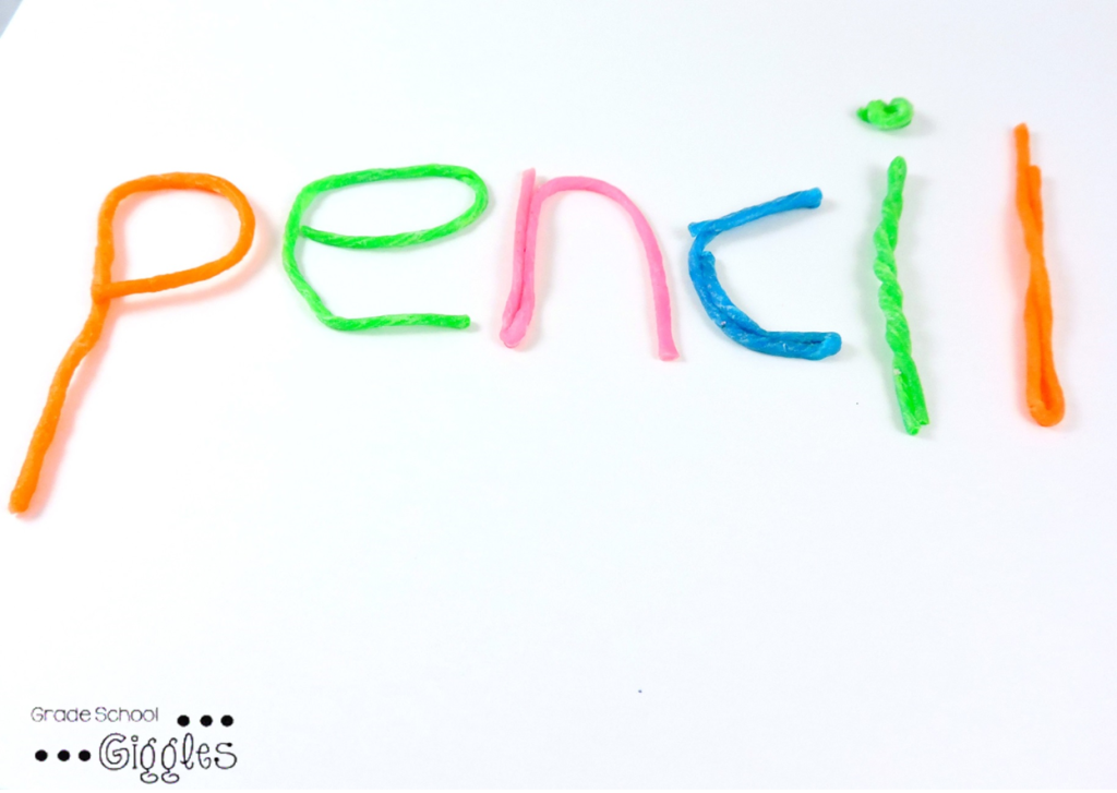 If you’re looking for some hands-on ways to practice spelling, this post is full of ideas! Kids really engage in learning when it's combined with play. Spelling practice doesn't have to be boring! These simple activities are fun, multi-sensory ways for kids to practice & they work for any list! These work as independent activities or small group centers. Pin these ideas to find them when it’s time to motivate your kids to study their spelling. #FirstGrade #SecondGrade #ThirdGrade #Spelling
