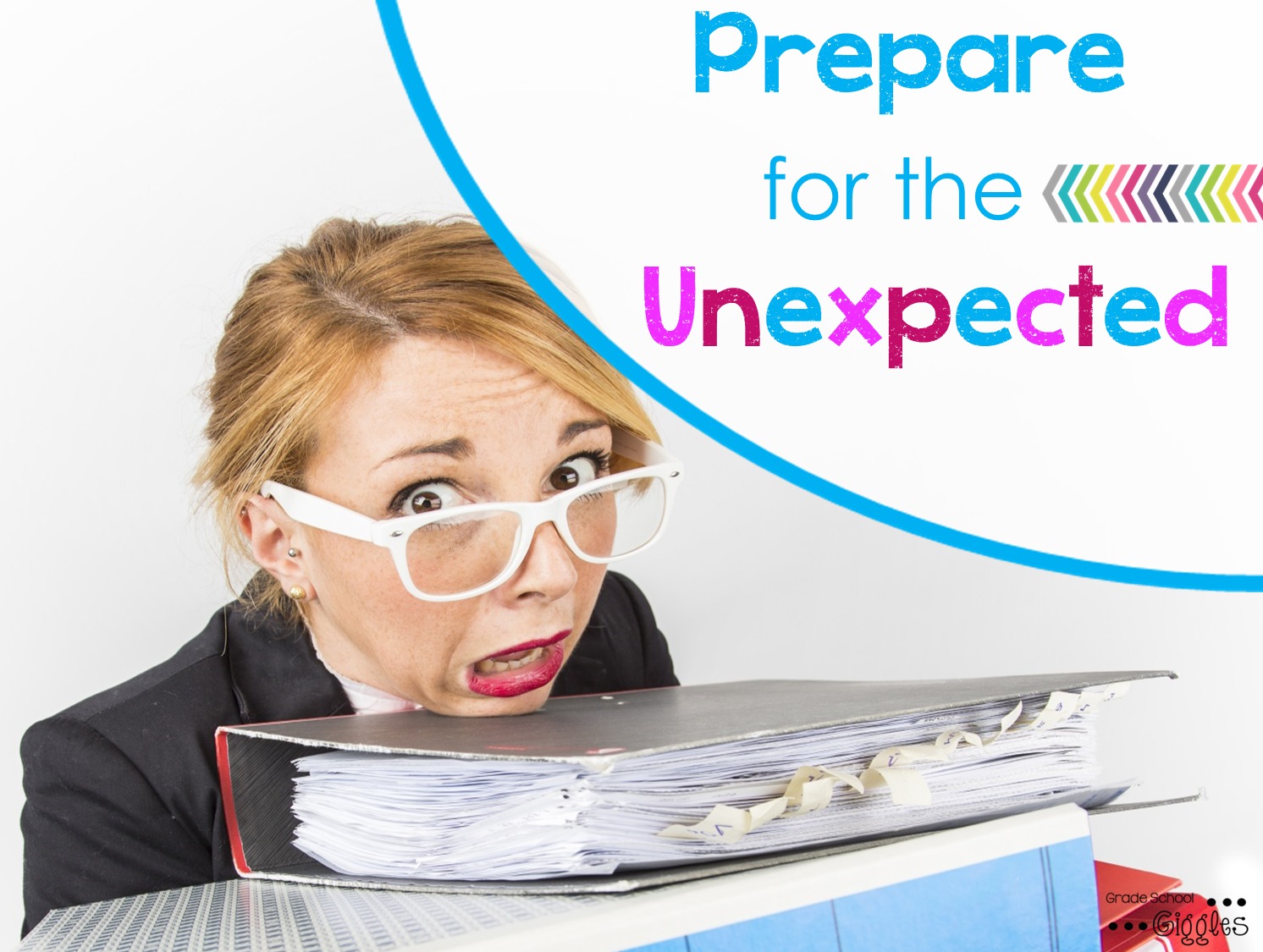 If you want to be an organized teacher, this blog post is a must-read. Learn 6 tips and tricks about how to be an organized teacher. Grab some awesome free printables to help you organize your classroom, including copy notes, substitute binders, and a back to school classroom prep checklist. Get good ideas for organizing important spaces in your classroom like your desk, files, and the different learning areas for your kids. #BacktoSchool #TeacherOrganization #OrganizedTeacher